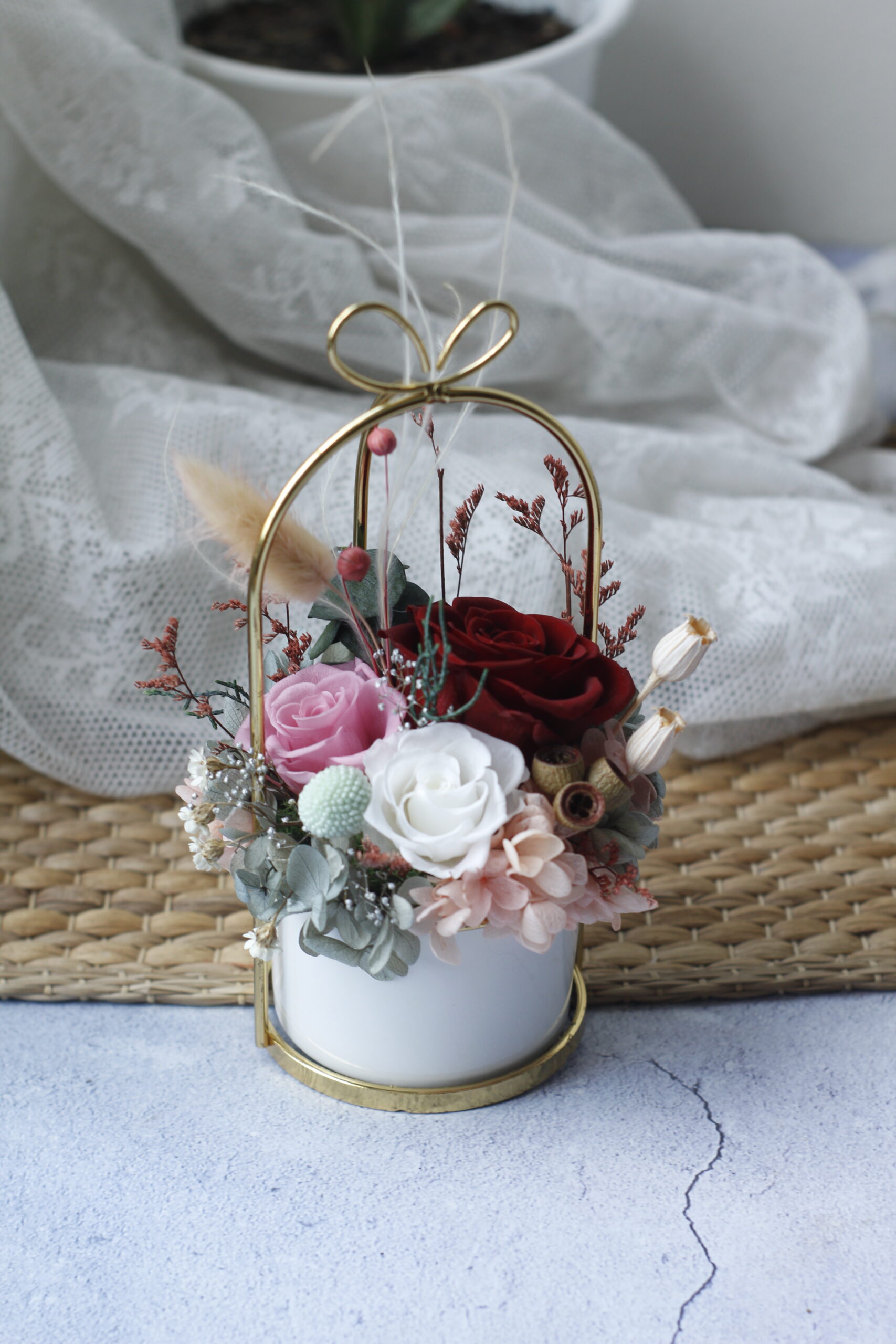 Mini Dried Bouquet Easel